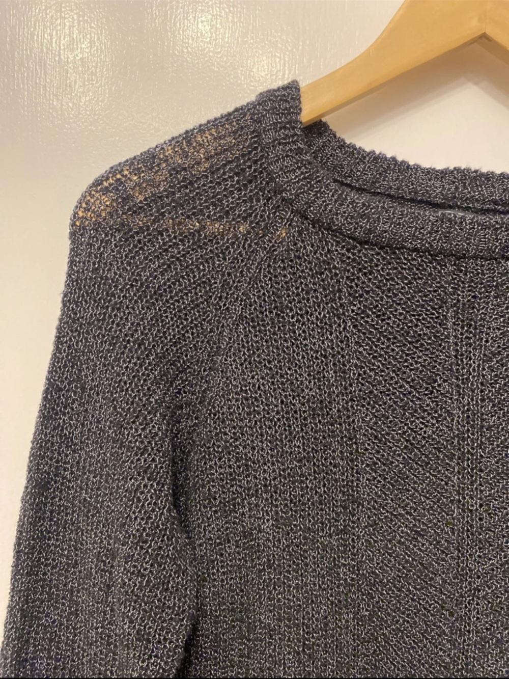 💐2 for $25 Roots Heathered Charcoal Knit Crewneck Sweater - Picture 3 of 7